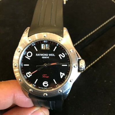 RAYMOND WEIL TANGO. QUARTZ. SAPHIRE CRYSTAL. 5 ATM.  GREAT CONDITION. 
