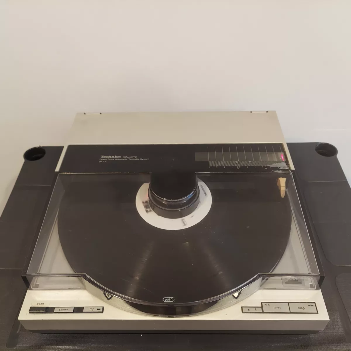 Technics SL DD Quartz Fully Automatic Turntable From Japan Used