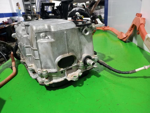 G9200-47190 Inverter per TOYOTA AURIS TOURING SPORTS (E18) 2018 132602 - Foto 9 di 10