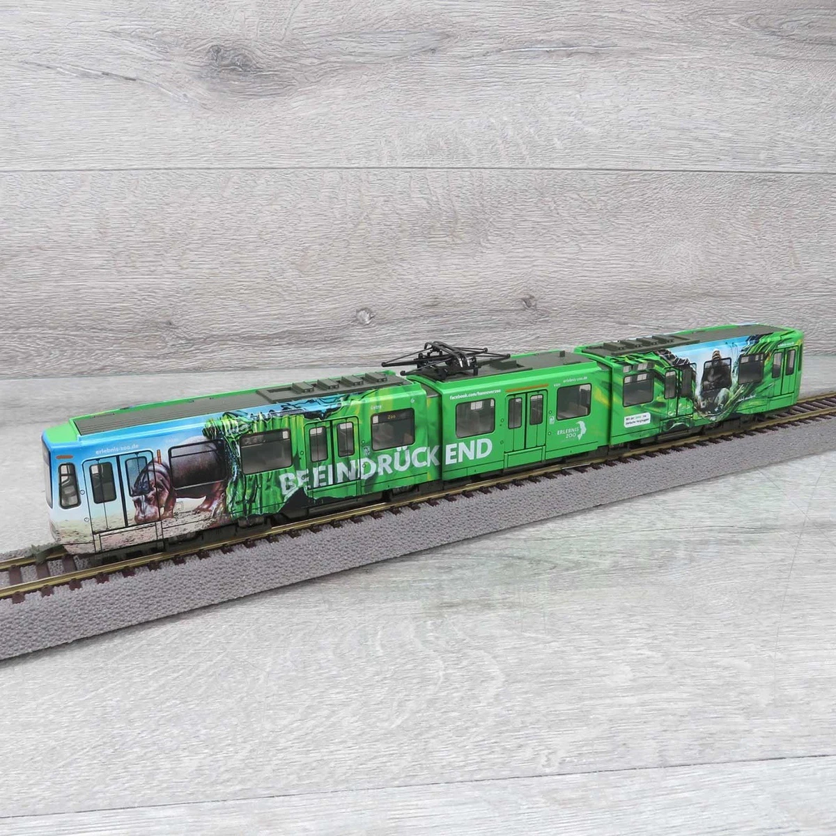 HO 1:87L. Halling Tramway Ancien Tracteur 24 Bielefeld Avec