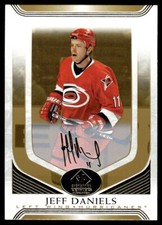 Jeff Daniels 2020-21 SP Signature Edition Legends Gold Script #262 NHL Hockey