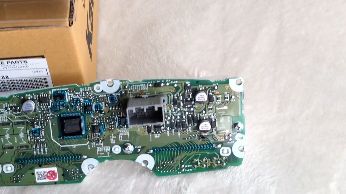 Genuine Kawasaki Meter LCD 28011-0108 KLX250S 2009-2014 OEM from
