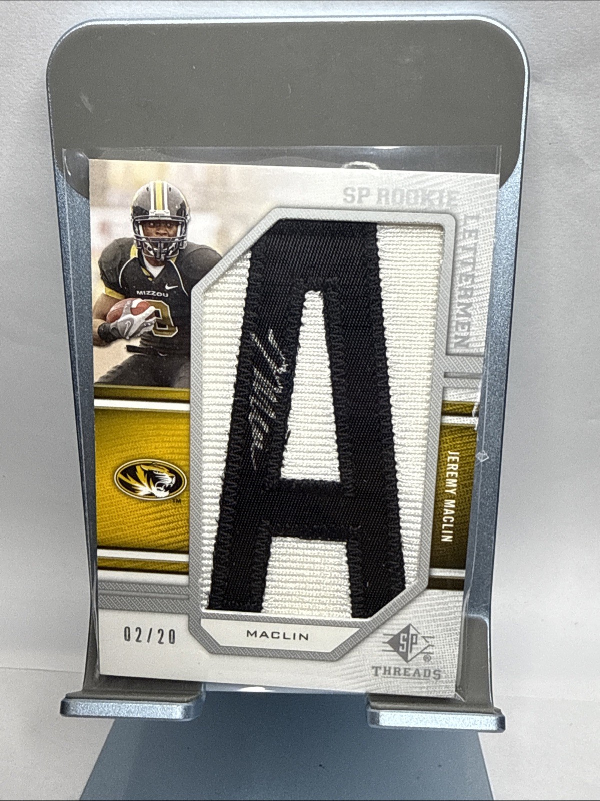 Jeremy Maclin SP Threads #232 Rookie Letterman College Nickname Autograph E