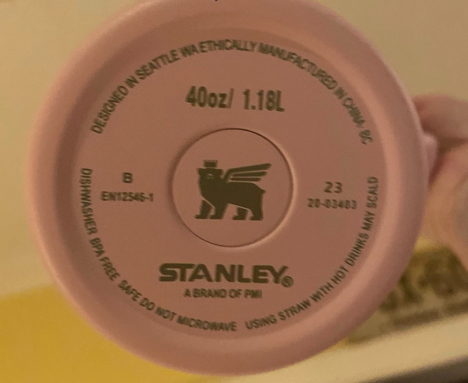 Hello Kitty 40oz Kawaii y2k Cup Tumbler Laser Engraved Graphics Light Pink NEW - Image 3 of 4