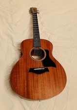 taylor gs mini mahogany acoustic guitar