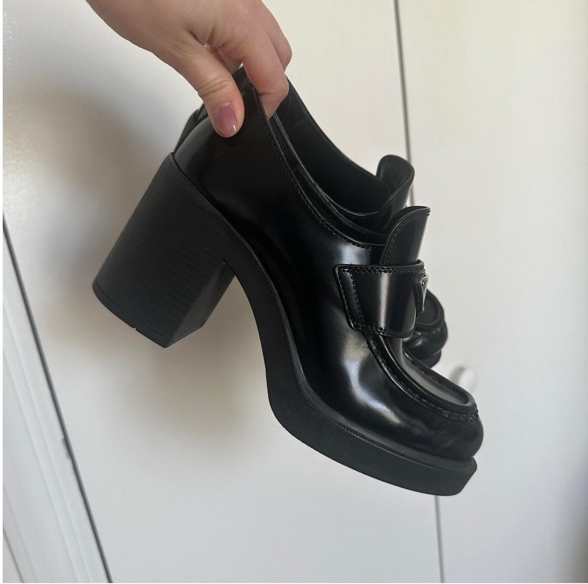 Prada Brushed Leather HeelPump Platform Loafer SizeEU-37,UK-4.5,US