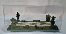 N SCALE - SINGLE TRACK 8" - DISPLAY CASE -  "SUMMER  SCENE" FOR ANY N TRAIN