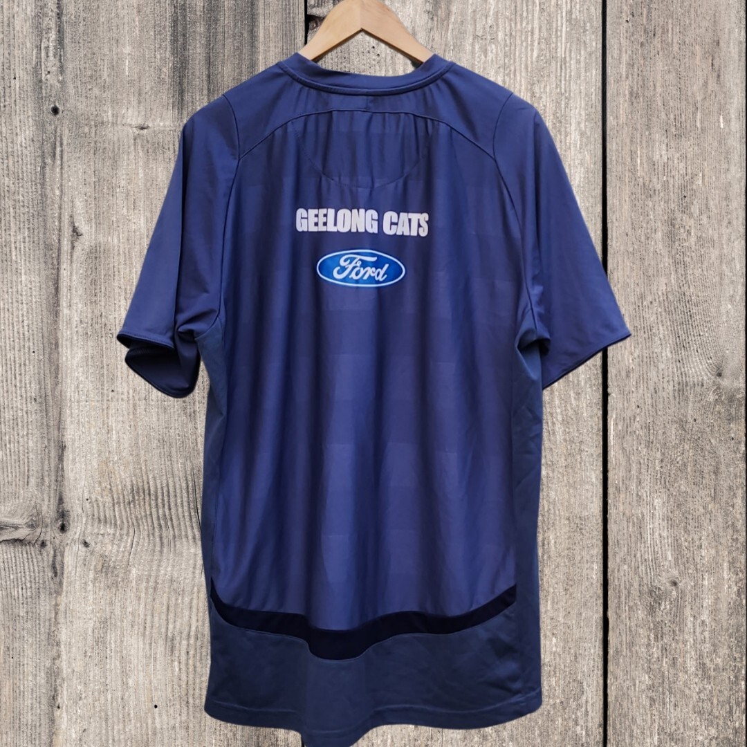 Geelong Cats AFL ジャージ XL ISC s-l400.jpg