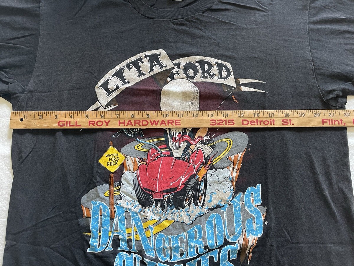 ヴェルデ様 VTG Lita Ford Dangerous Curves Tour Single Stitch Tshirt Skull