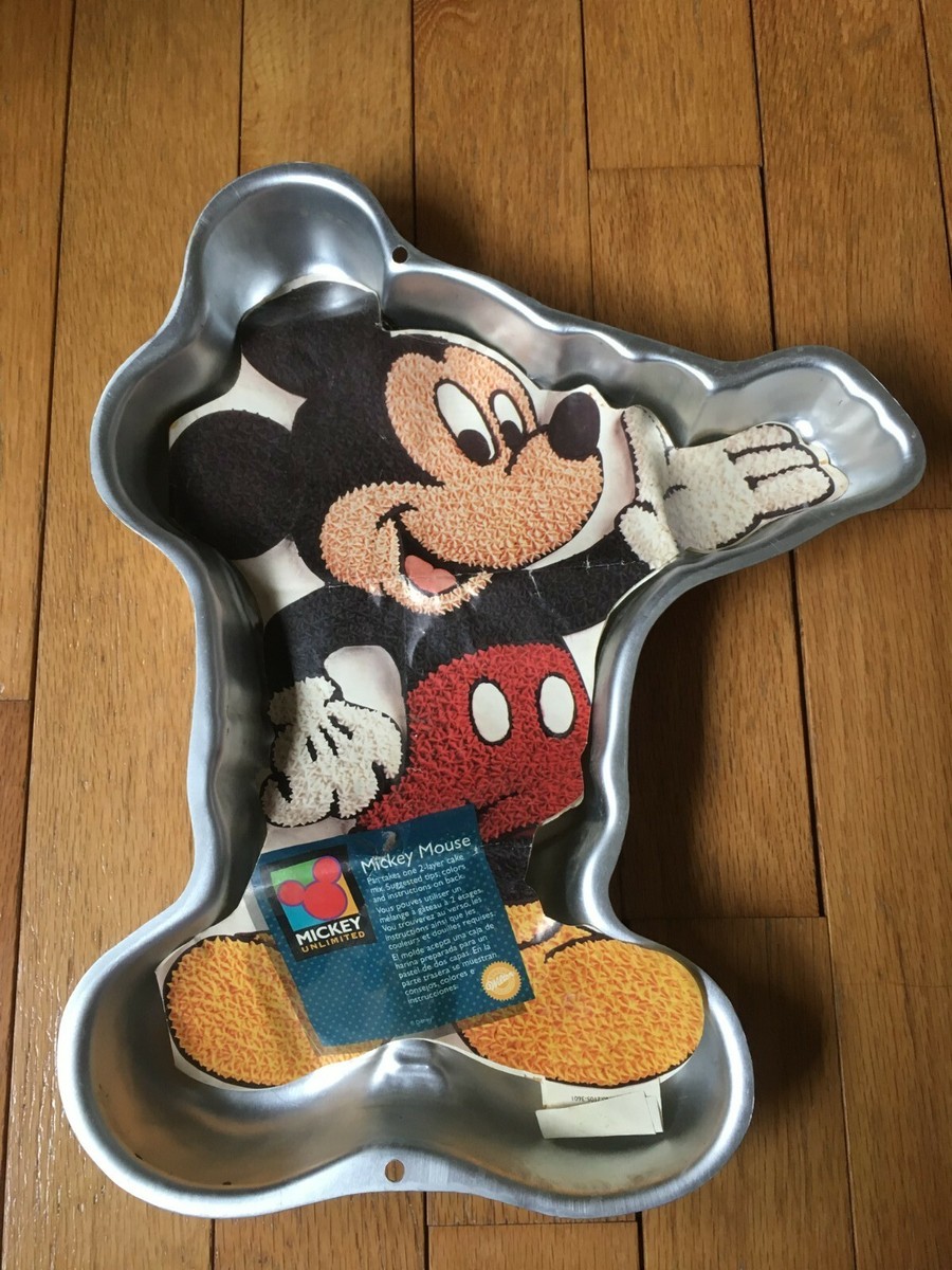 Disney Mickey Mouse Full Body Cake Pan WILTON