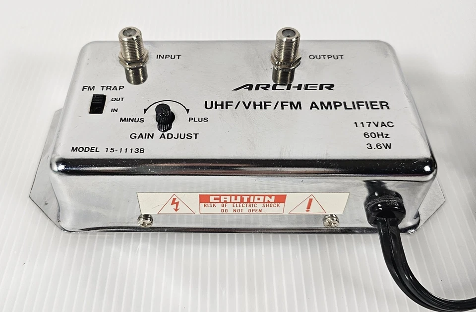 RadioShack Archer 15-1113B 20dB Signal Amplifier UHF/VHF/FM - Image 3 of 4
