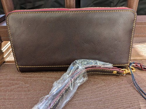 Billetera Pulsera Dooney & Bourke Tmoro Marrón Florentino Grande con Cremallera Alrededor - Imagen 2 de 6