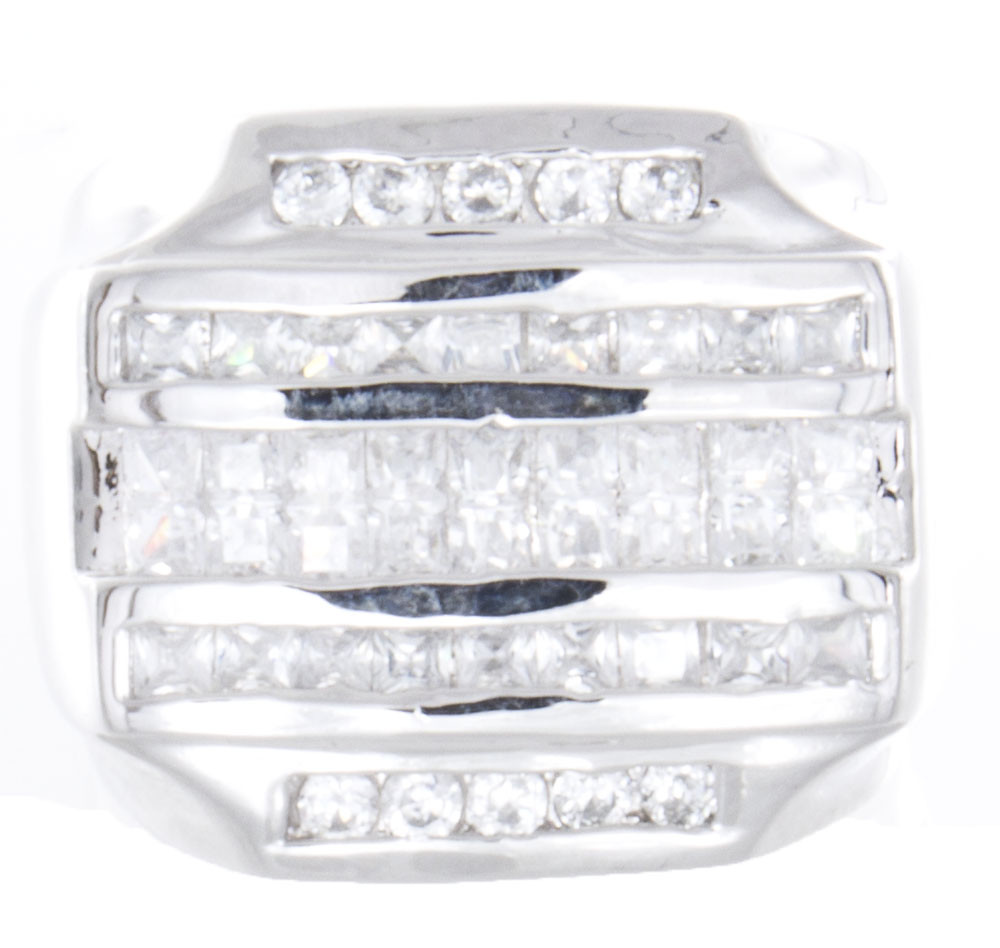 Мужское кольцо из чистого серебра с белыми прямоугольными камнями CZ 11990₽