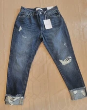 Kan Can Women's 10" Rise Distressed Relaxed Fit Jeans Or Capri Cuffed 3/25 (V)