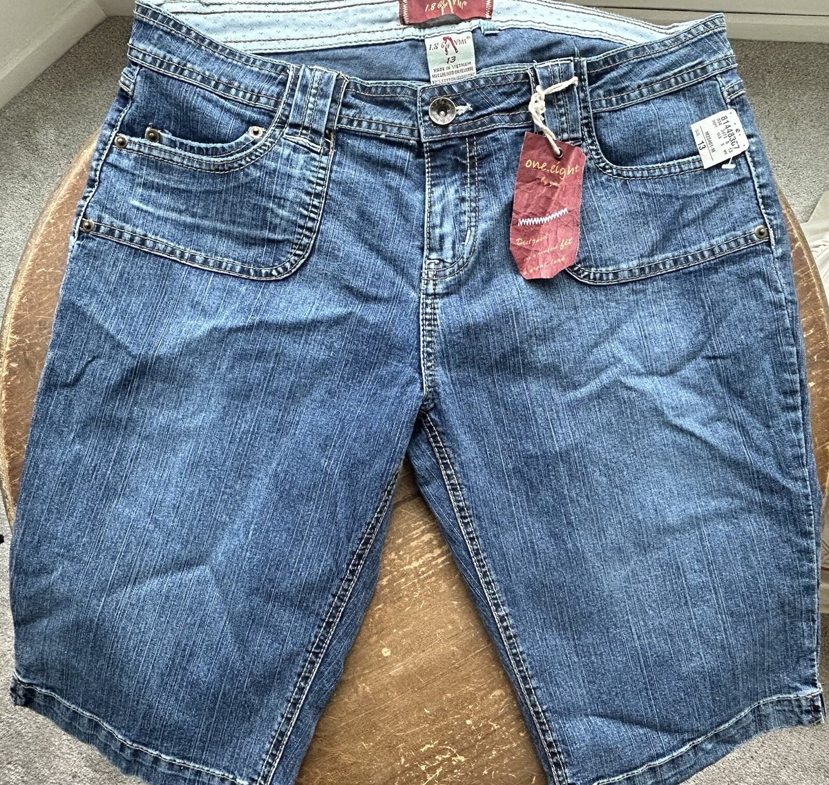 【EEUN】Trimming short wool jk NWT 1.8 YMI Low Rise Hip Hugger Clam Digger Bermuda Denim