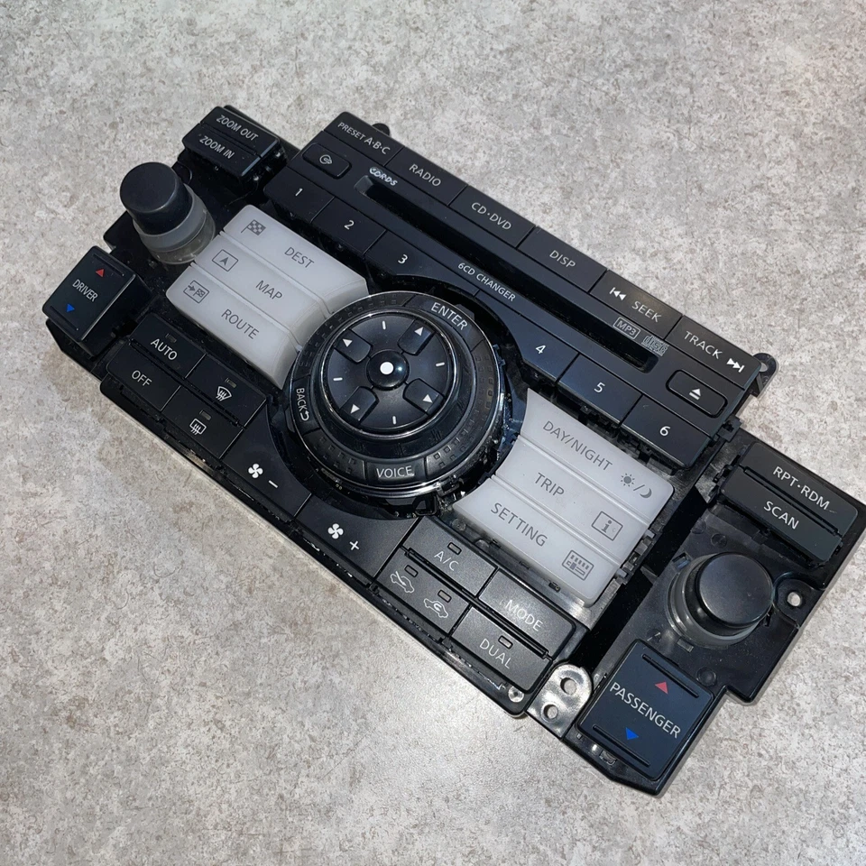 Infiniti FX35 FX45 2004 2009 radio control y calefacción de aire acondicionado panel de control de temperatura Foto 3 de 4