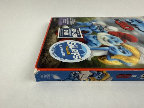 The Smurfs 3D (Blu-ray 3D + Blu-ray) W/ Collectible Lenticular Case Tested - Picture 9 of 12