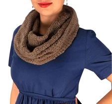 Womens Glamorous Chic Warm Knitted Winter Snood Infinity Loop Scarf