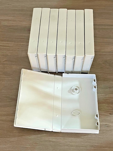 Lot of 8 White VHS Tape Storage Cases Empty Clamshell Full Sleeve with Hubs