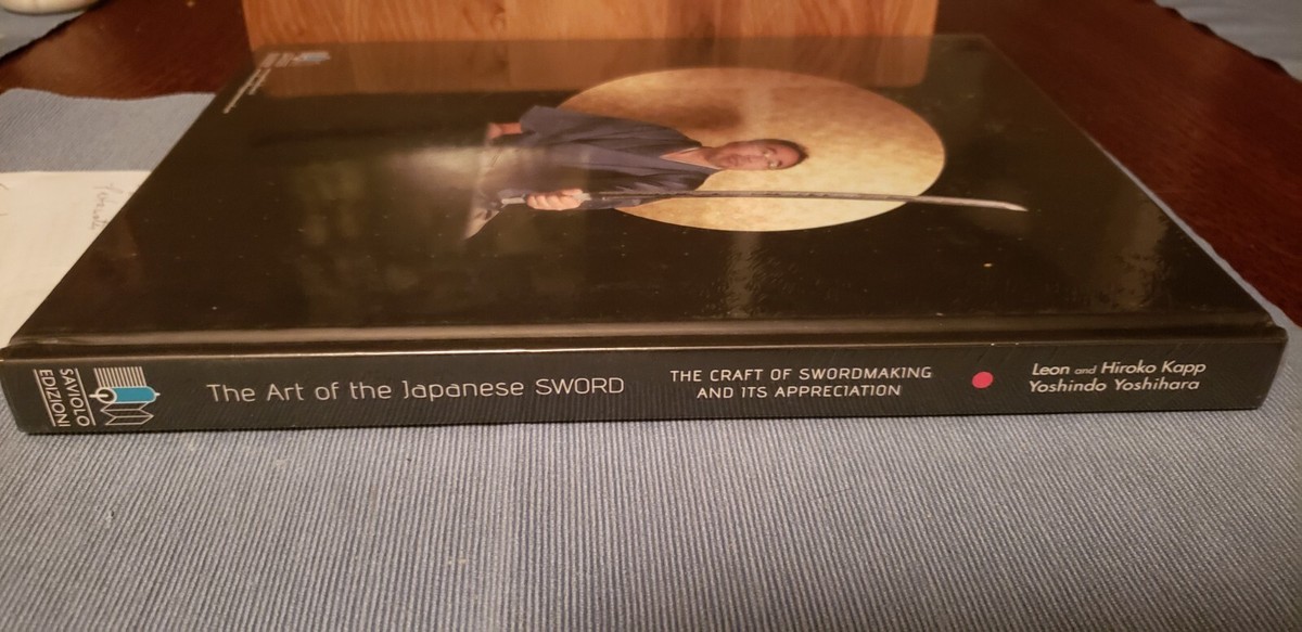 英文版 現代作刀の技術 - The Craft of the Japanese Amazon.co.jp: 英文版 現代作刀の技術 - The Craft of the