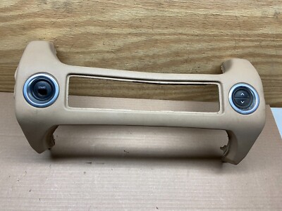 2010-2012 Land Range Rover  Dashboard Center Vent Trim  Switch C5684