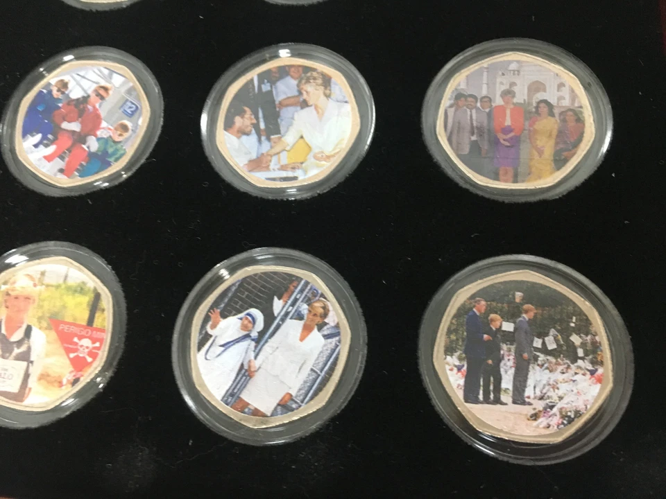 Princesa Diana Memorial 30 Monedas Colección PCS Juego de Caja de Exhibición con Tarjeta G3D Foto 4 de 4