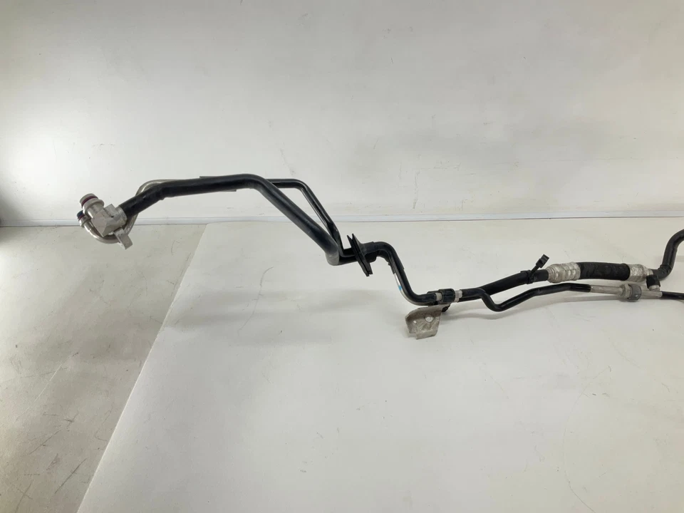 06-10 AUDI A8 Quattro 4.2L A/C Evaporador Refrigerante Manguera de Succión Línea Foto 2 de 4