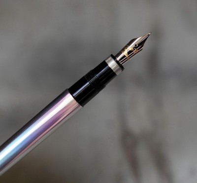 OMAS Ogiva Fountain Pen Special Edition Richard Hennessy, Grey Metal