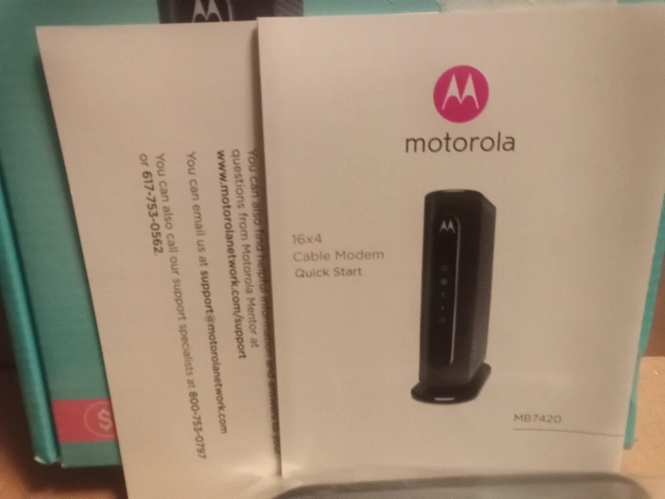 Motorola MB7420 16x4 Cable Modem 686 Mbps DOCSIS 3.0 New In Box Black - Image 3 of 3