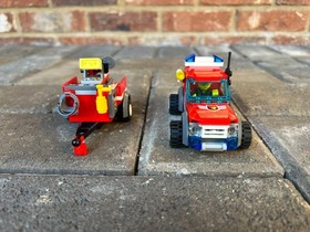 Lego City Off Road Fire Rescue (7942) Complete Set with Instructions