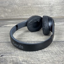 Beats by Dr. Dre Solo2 Over the Ear Headphones Wired- Black Grade B  B0518 