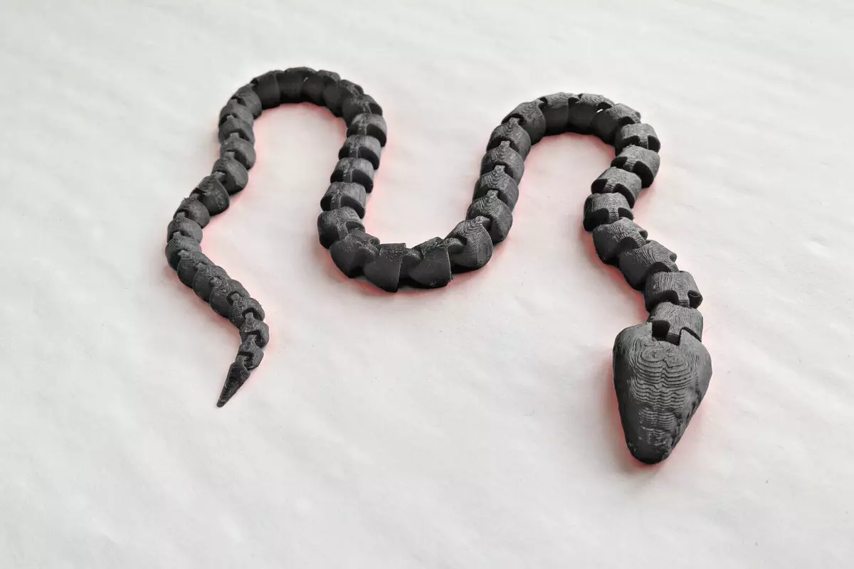 Articulated Snake Toy - 3D Printed - 2 Feet Long - Black