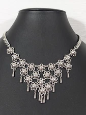 Vintage Silver Tone Flower Chain Mesh Bib Charm Statement Necklace 18 in