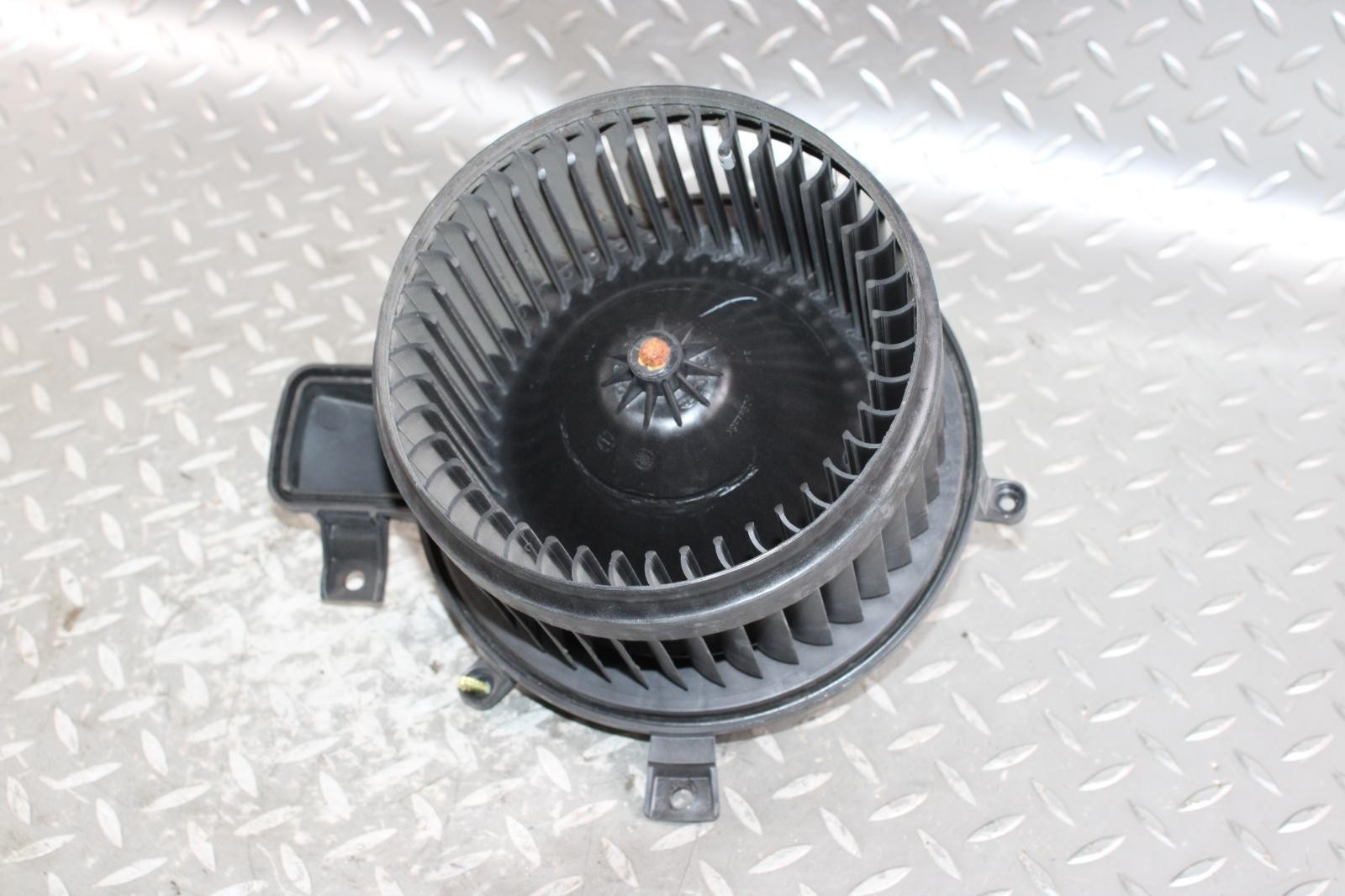 14-17 Ghibli Electronic Heat Heater A/C Hvac Blower Motor Unit Factory WTY OE OE