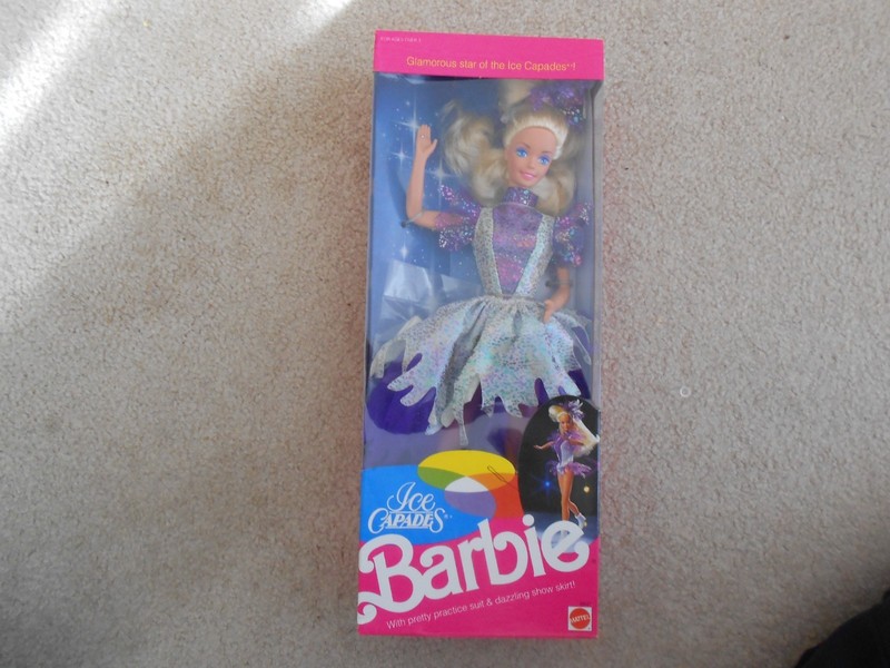 Vintage 1990 Mattel Ice Capades Barbie #9847 NRFB