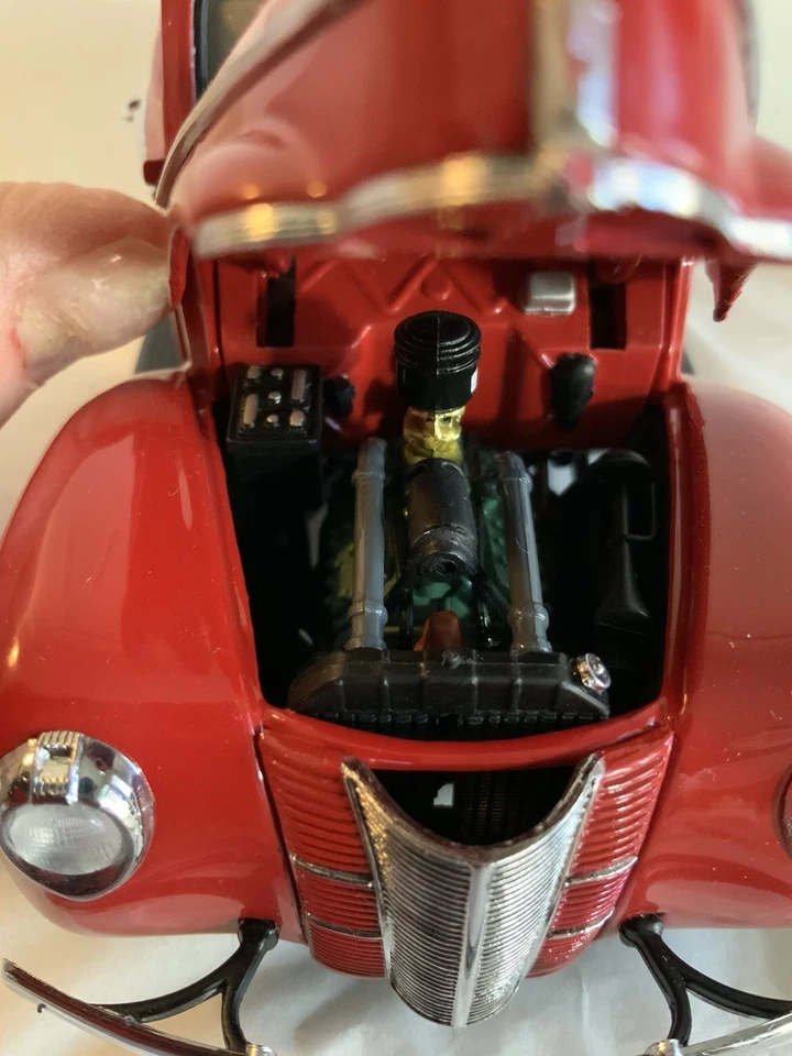 1940 Ford Deluxe Coupe, Danbury Mint, Orig Box, Cert Title Replica, See Descript - Image 3 of 4