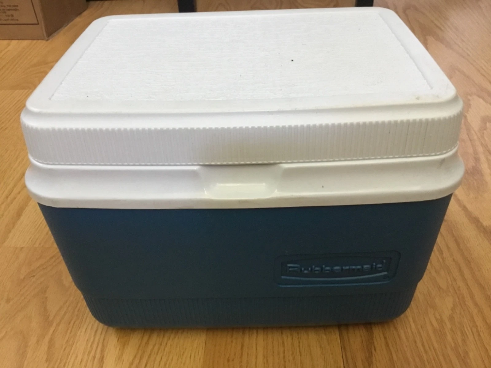 Rubbermaid Blue Mini Ice Chest 5 QT 6 Can Cooler Made In USA
