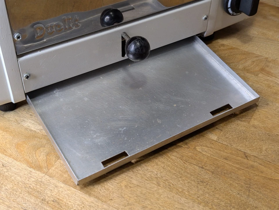 RARE Dualit 4 Slice Toaster White/Chrome Model 1650Watt Made in England Vintage - Image 4 of 4