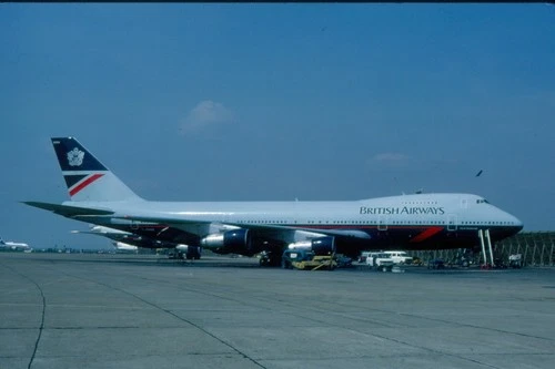 796 G-AWNA  BRITISH AIRWAYS  B747-136     ORIGINAL KODAK   SLIDE