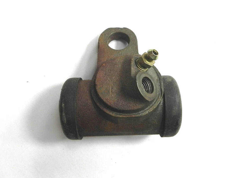 Camiones Chevrolet Corvair GMC 1955-63 *NUEVOS* cilindro de rueda Bendix WC-20933 NOS Foto 2 de 4