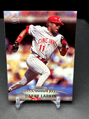 Barry Larkin 1999 Topps Stadium Club #181Cincinnati Reds