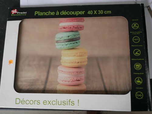 Planche à Découper En Verre 40x30 Cm - Motif Macarons Multicolore, Marque Pradel, Neuve (boîte Ouverte)