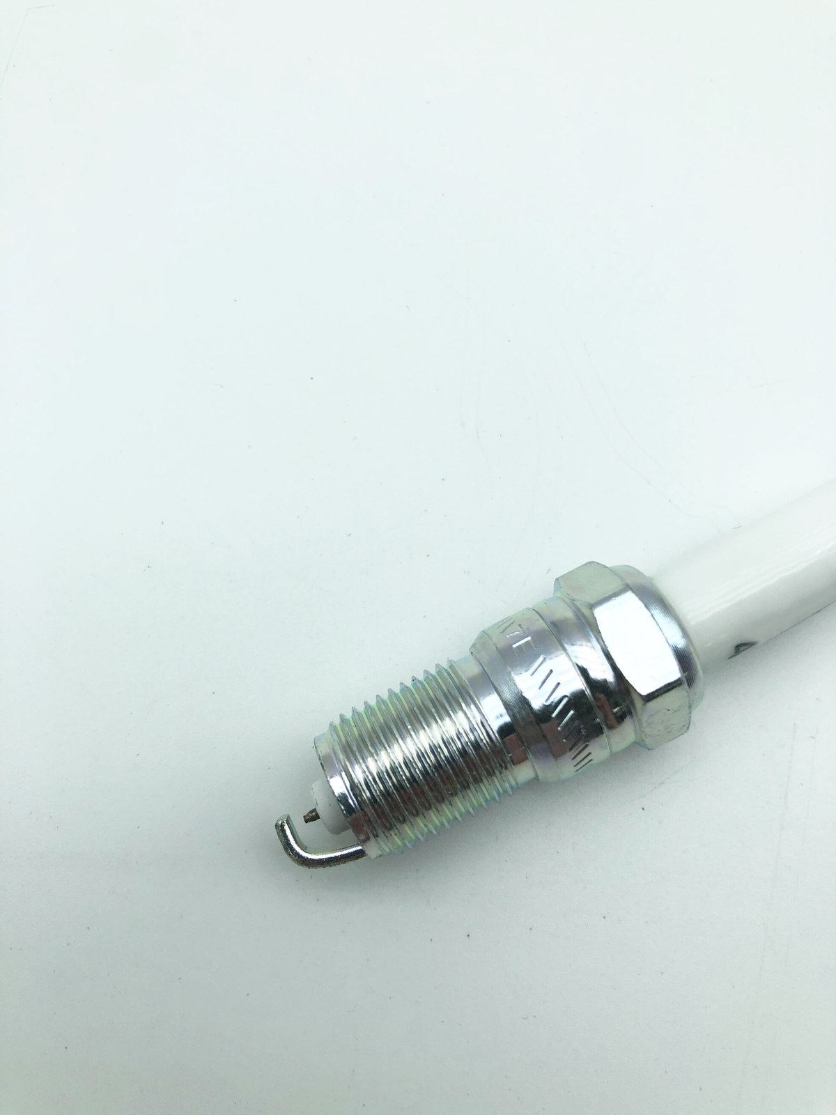 New Set Of 8 Quality Genuine GM Iridium Spark Plugs 41162 19417055 US