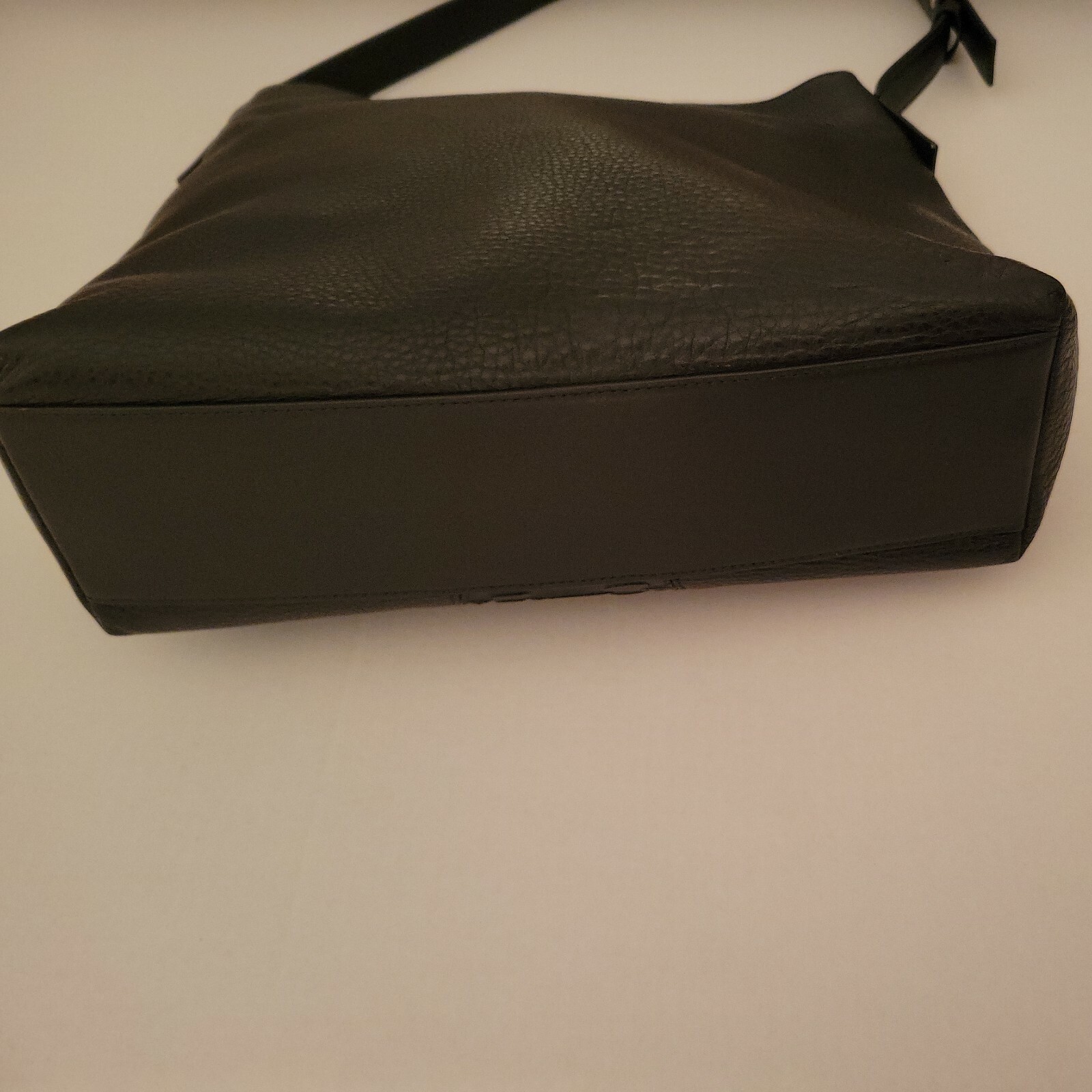 Vince Python Embossed black leather bag 11538363 - image 4