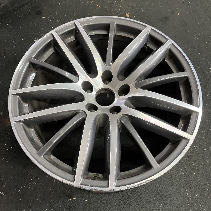 Rear Maserati Ghilbli Machined Grey OEM Wheel 19” 14-19 Original Rim 670016855