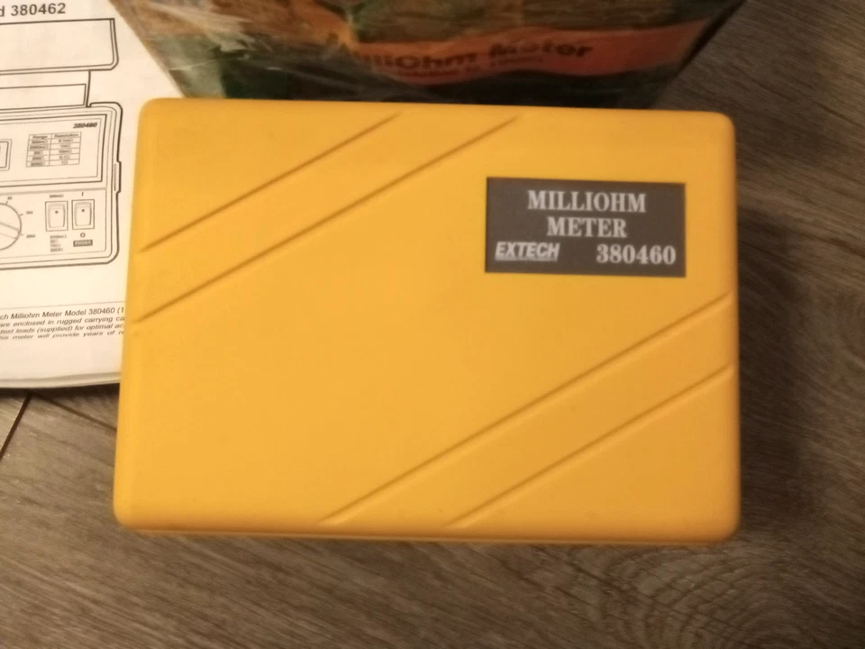 MEDIDOR DE MILLIOHMIOS 380460 EXTECH MEDIDOR DE PRECISIÓN 110V Foto 2 de 4
