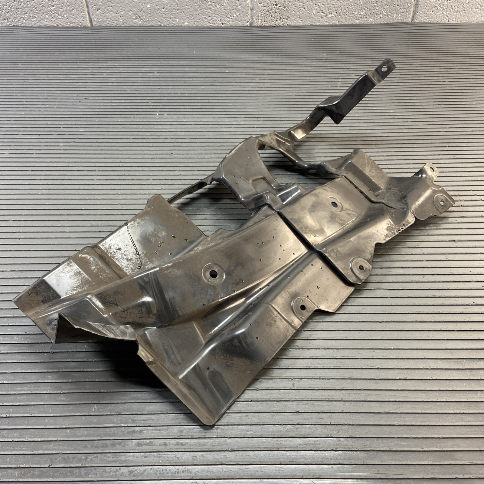 Rolls-Royce Dawn 2017-2023 Left Steering gearbox P/N 51757201491