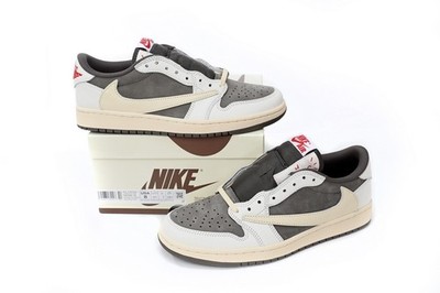 Size 7.5 - Jordan 1 Low OG x Travis Scott Reverse Mocha for sale