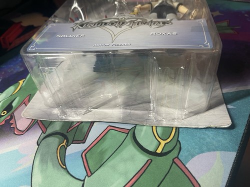 Roxas And Solider Action Figures Diamond Select Disney Kingdom Hearts Figure New - Picture 13 of 13