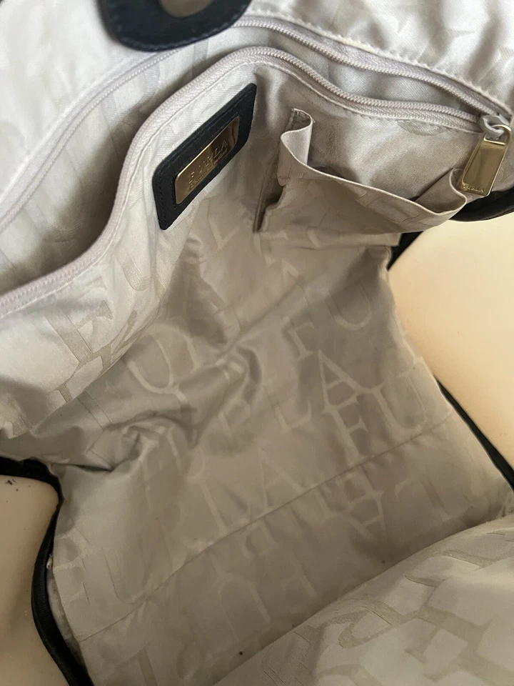 Furla Black Leather and White Soft Neoprene Large Shoulder Bag Purse Tote - Image 3 of 4